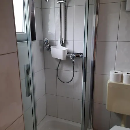 Ferien-& Monteurwohnung Koenen2 Nah Am Westfield Centro Oberhausen (North Rhine-Westphalia)